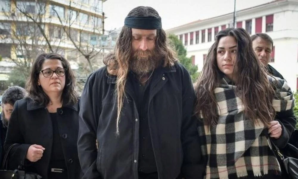 Τι είπαν οι γονείς του Γιακουμάκη για την αυτοκτονία του 14χρονου Μάκη